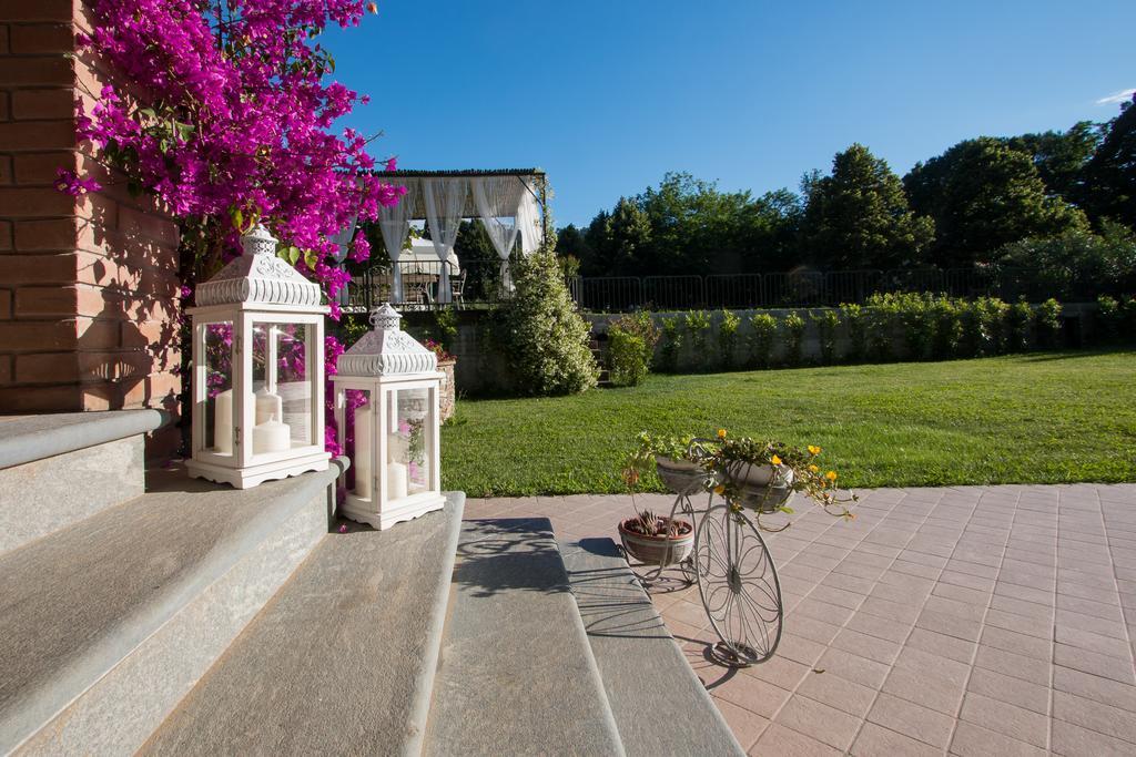 Maison d'hôtes Il Poggiolo à Montemagno  Extérieur photo